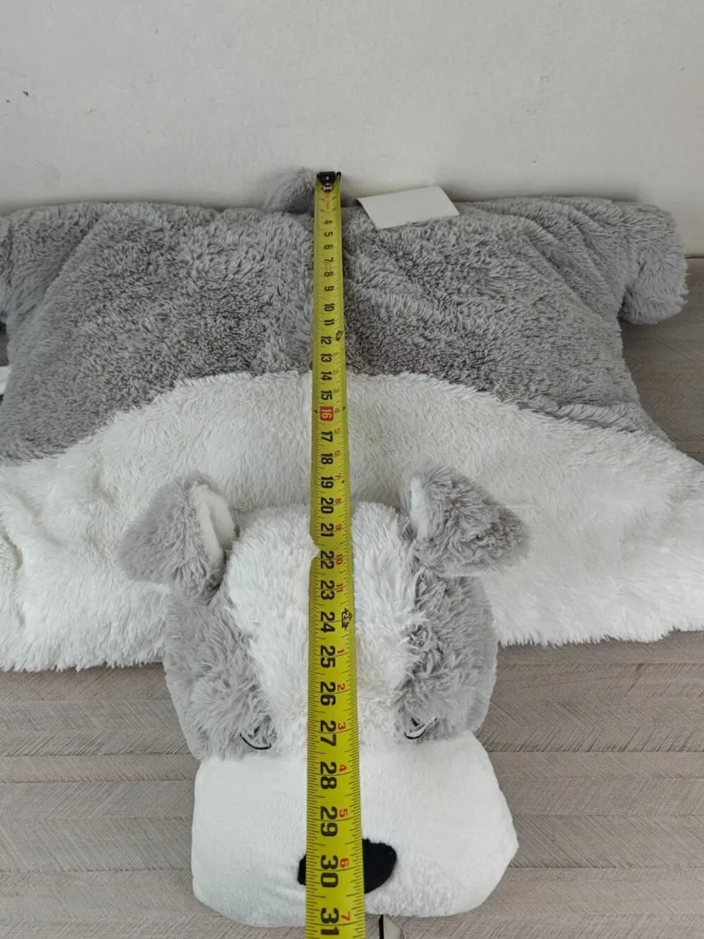 Kellytoy Pillow Chums Large Bulldog Plush Toy Pillow Combo Gray/White 32